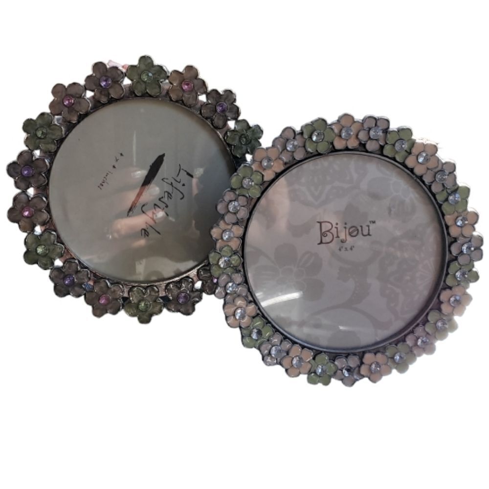 Metal Round Floral Picture Frames